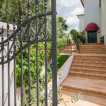 Sveta Eufemija - Bed & Breakfast 4*