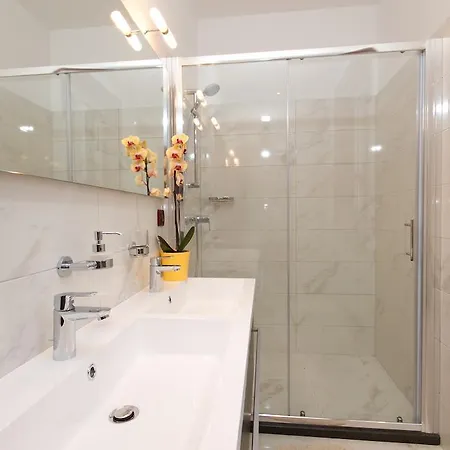 Sveta Eufemija - Bed & Breakfast 4*